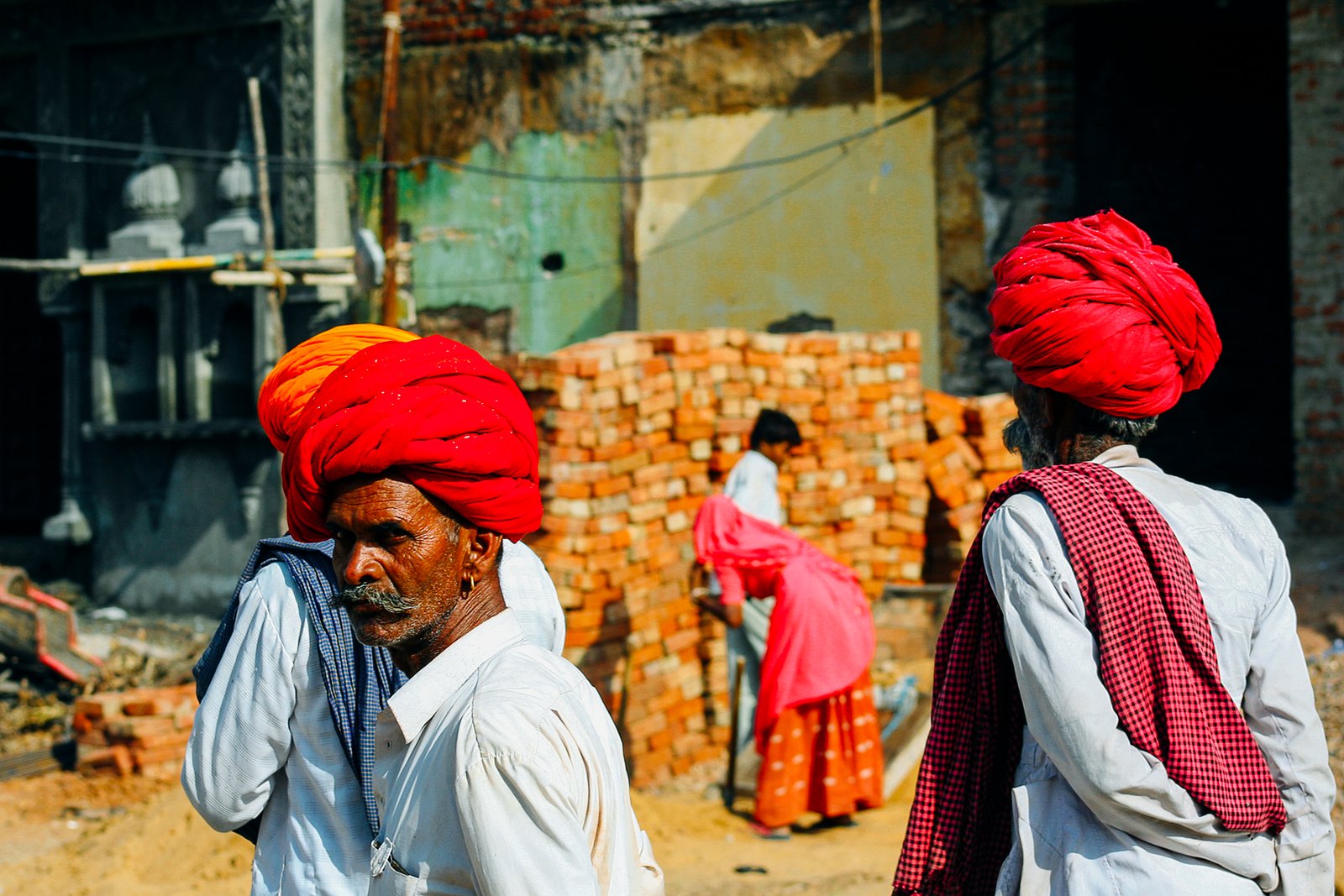 india015